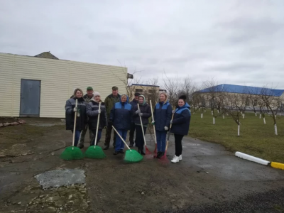 The friendly team of our factory at the republican clean-up day!